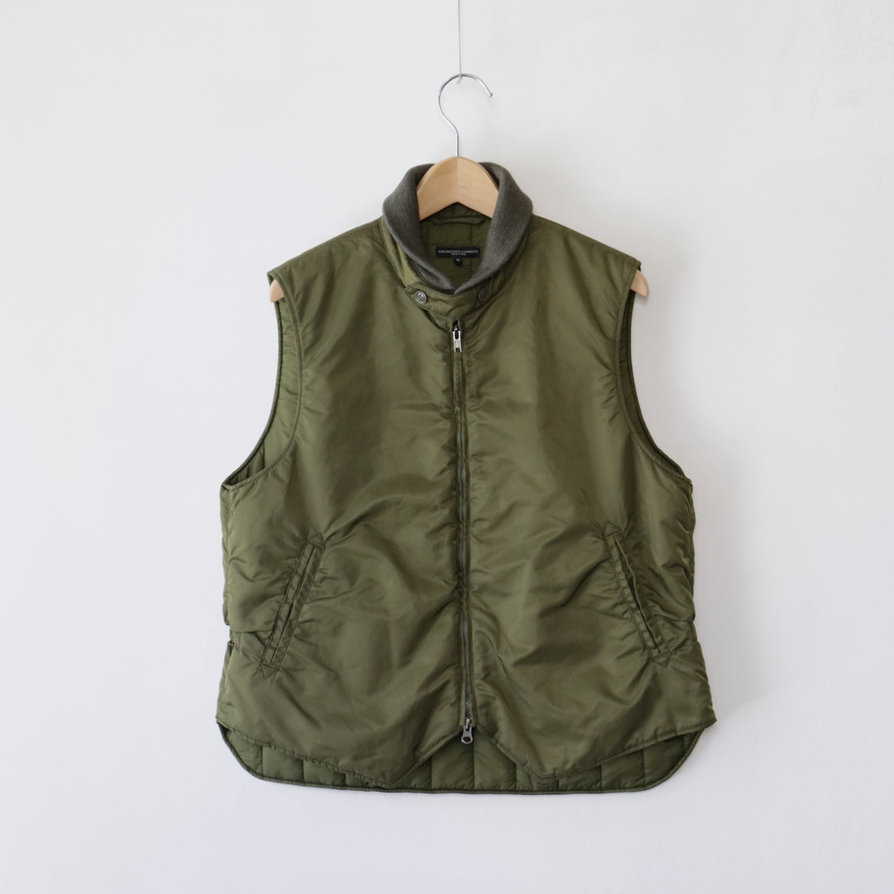 LL Vest - Flightsatin nylon｜Olive – everly