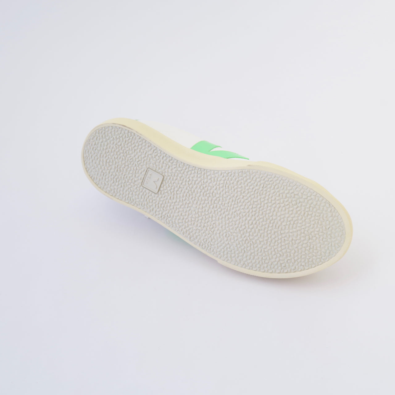 Esplar Logo Chrome-Free|Extra White Absinthe Buter Sole