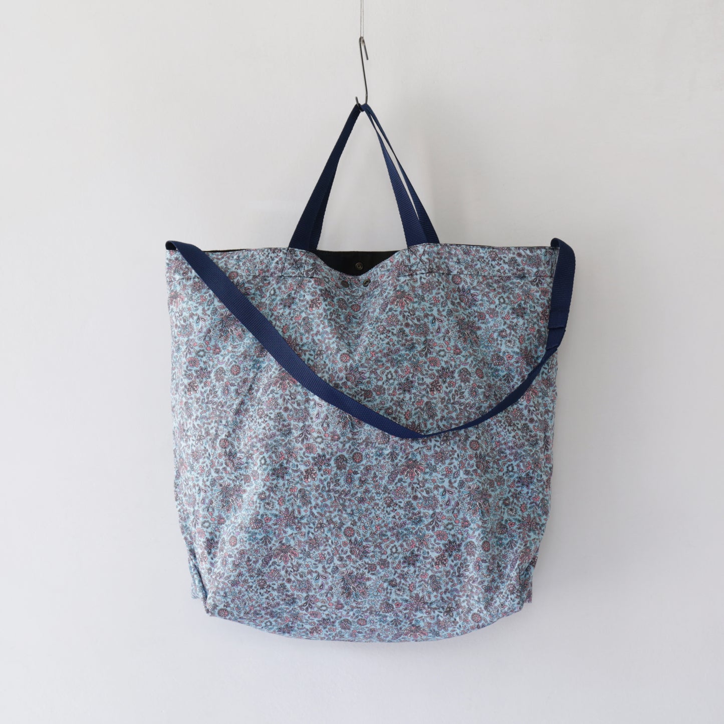 Carry All Tote - Floral Print Denim ｜Indigo