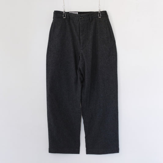 Chino Pant - Worsted Wool Flannel｜Charcoal
