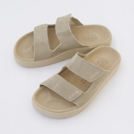 Enta｜Taupe Almond