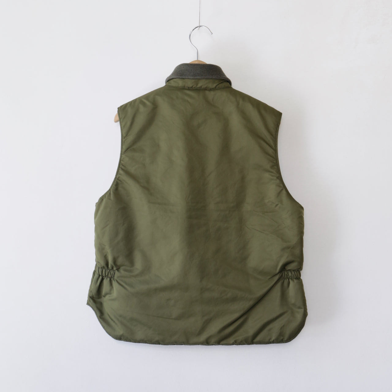 LL Vest - Flightsatin nylon｜Olive – everly