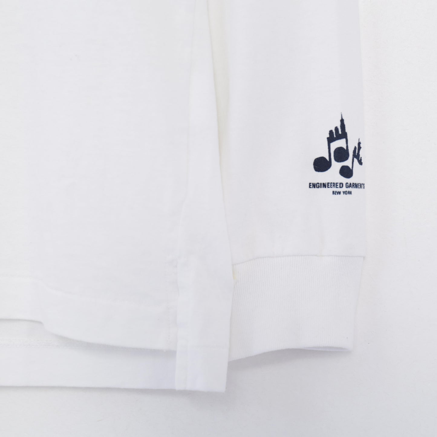 Printed Cross Crewneck L/S T - NY｜White