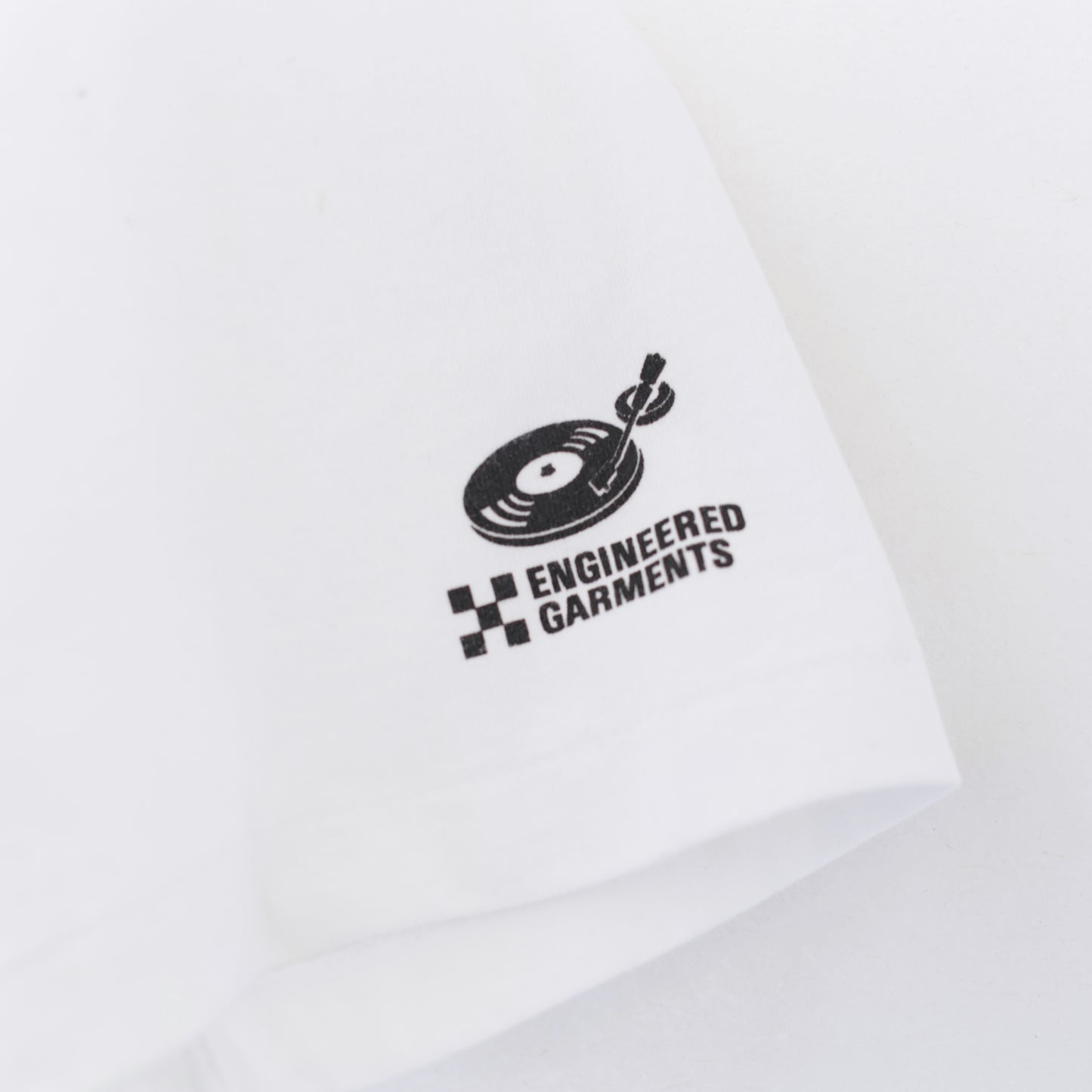Printed cross crewneck T - Flower｜White