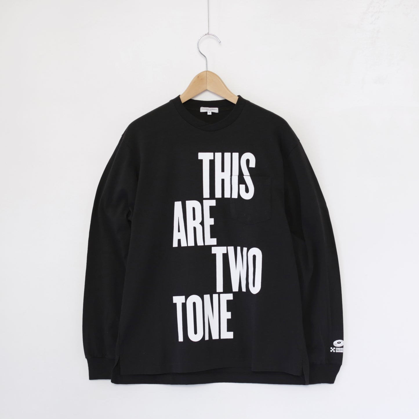 Printed Cross Crewneck L/S T - This Are｜Black