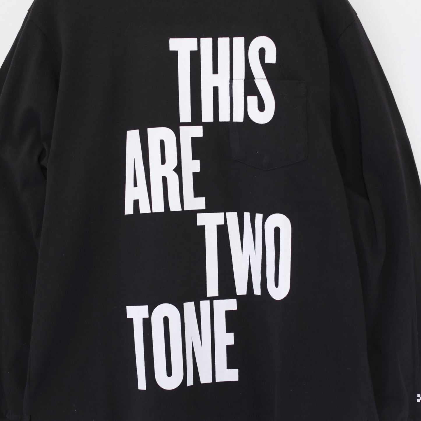Printed Cross Crewneck L/S T - This Are｜Black