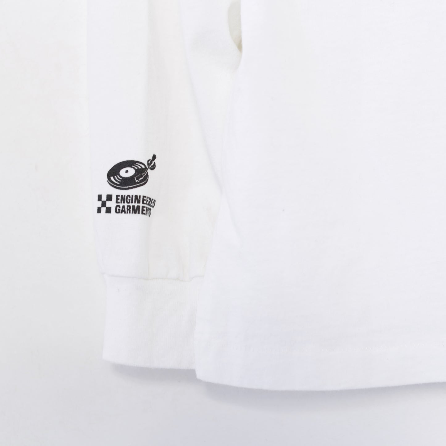 Printed Cross Crewneck L/S T - This Are｜White