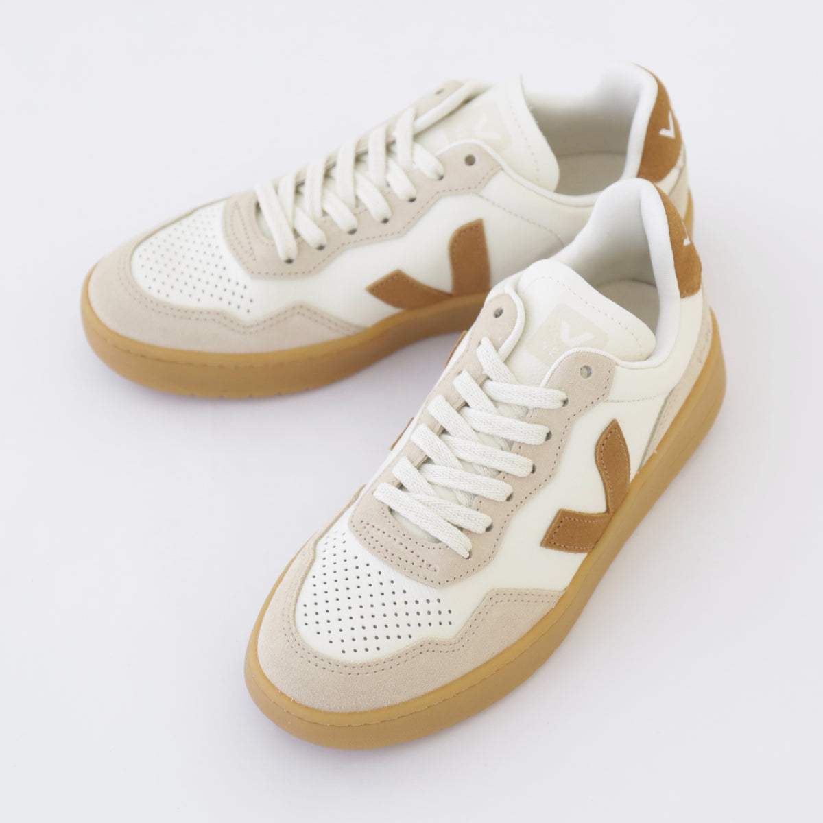 VEJA Campo Chrome-Free leather – everly
