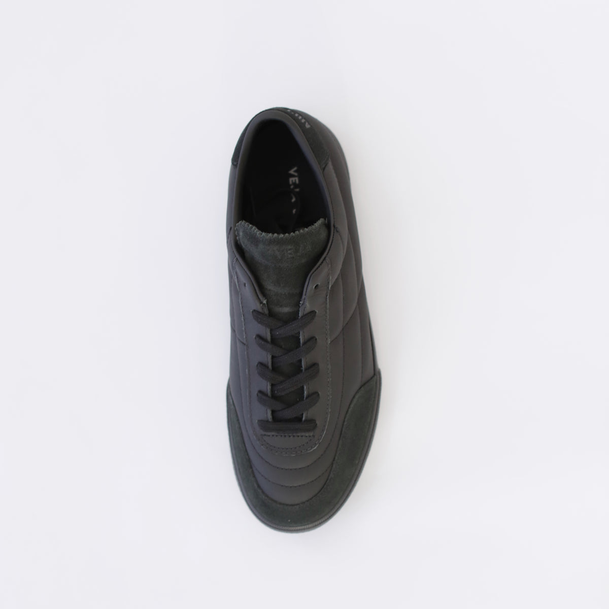 VEJA × ARPENTEUR Panenka Leather｜Black