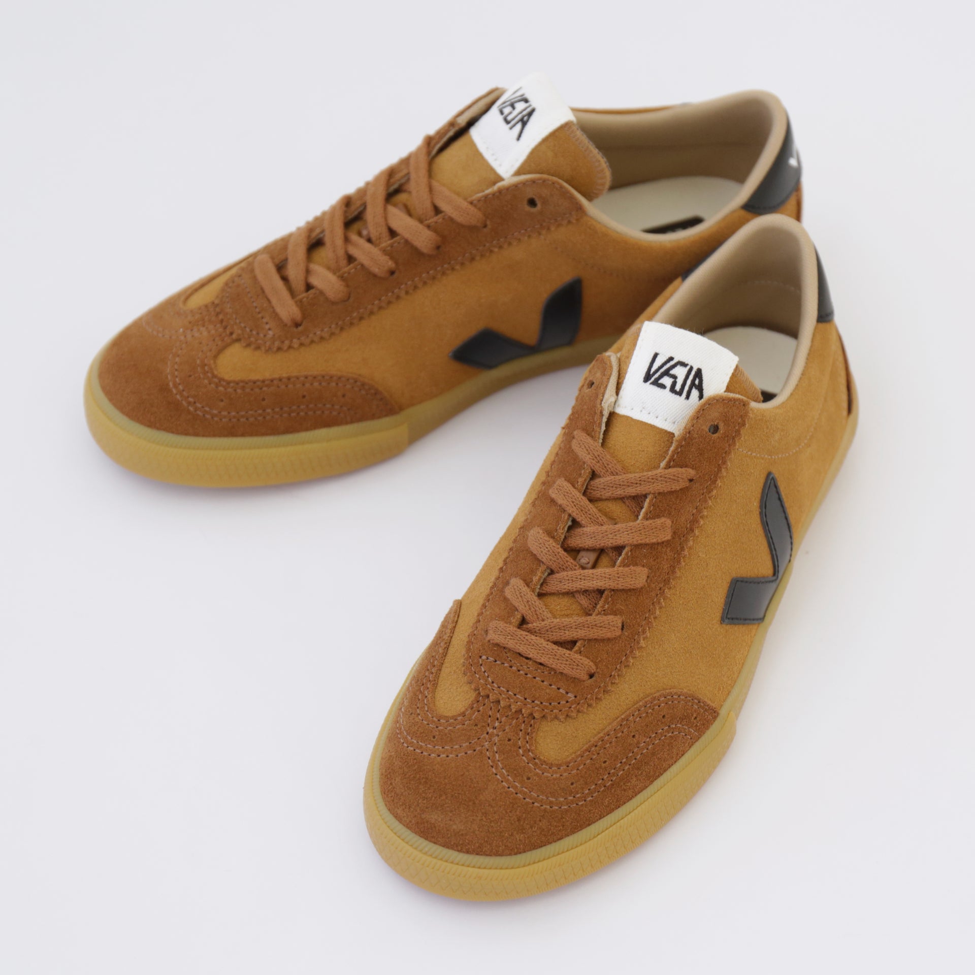 Volley Suede|Camel Black – everly - Main Image