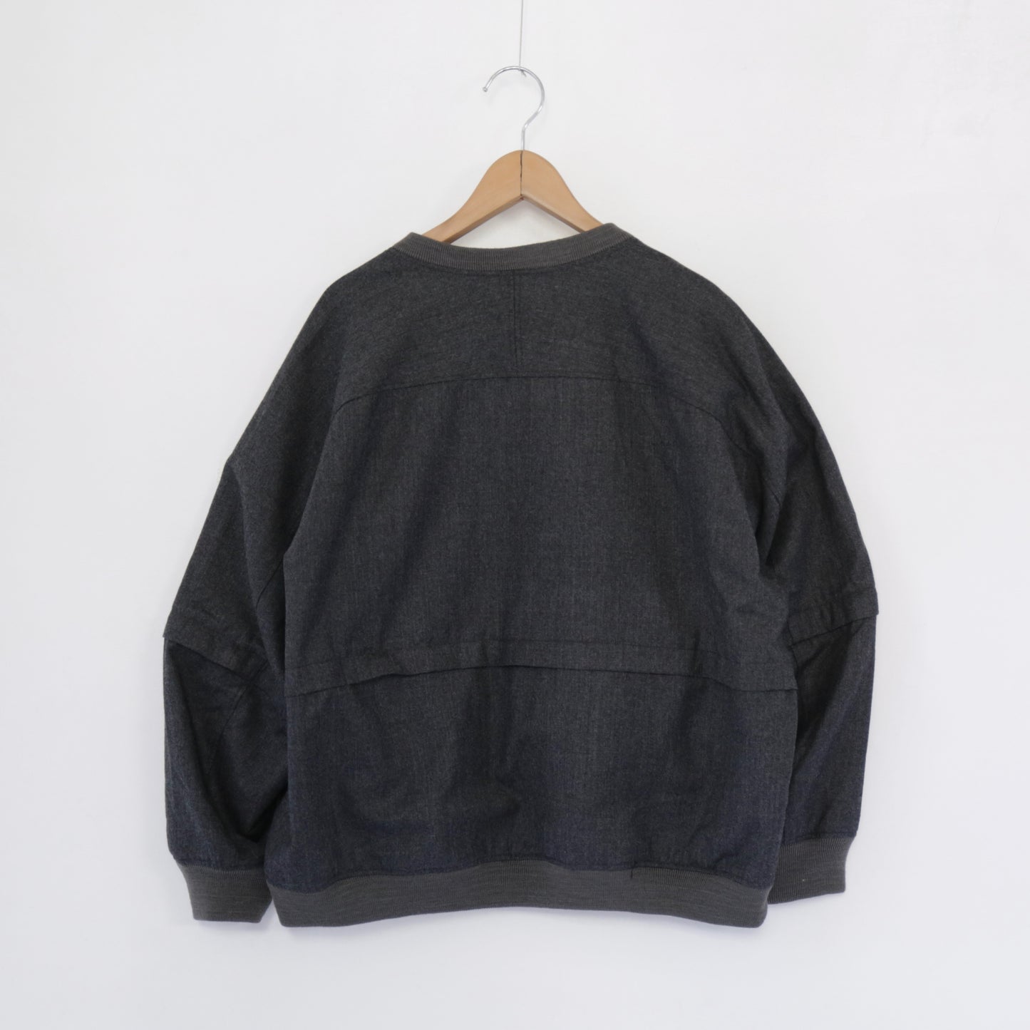 Wind Pull - Highcount Worsted Wool｜Charcoal